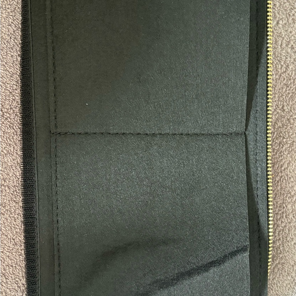Black Zippered purse organizer insert